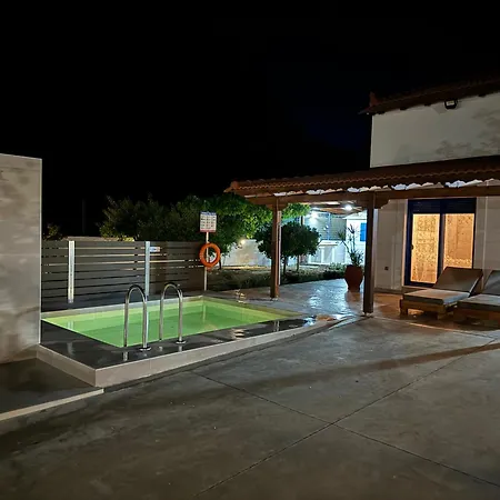 Aleyna House Area לינדוס