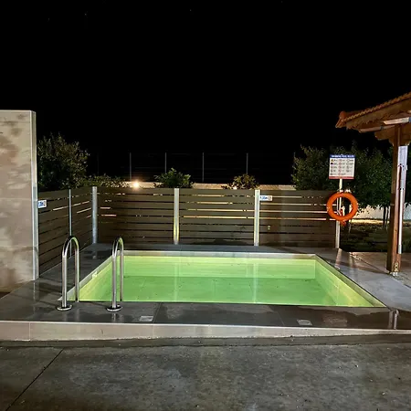 Aleyna House Area לינדוס